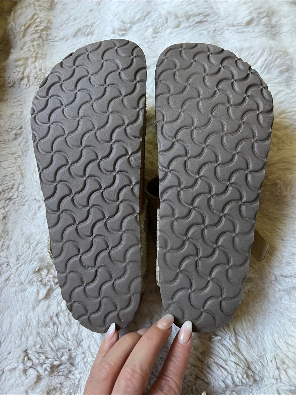 Birkenstock Gizeh Hologram EU 39 US 8-8 1/2